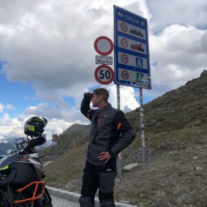 Sales medewerker Wesley legt meer uit over zijn rol en Qimarox